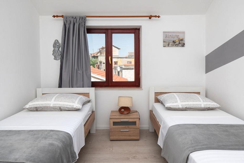 Apartments Janjac Vodice Zewnętrze zdjęcie