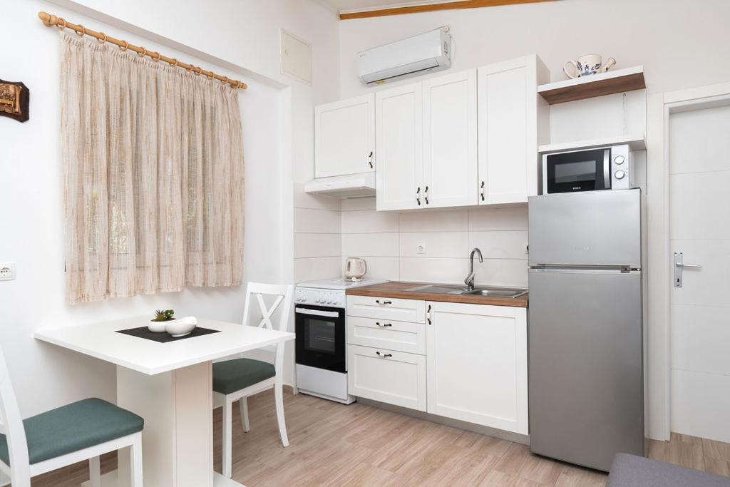 Apartments Janjac Vodice Zewnętrze zdjęcie