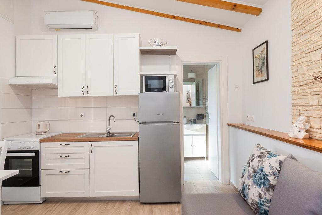 Apartments Janjac Vodice Zewnętrze zdjęcie