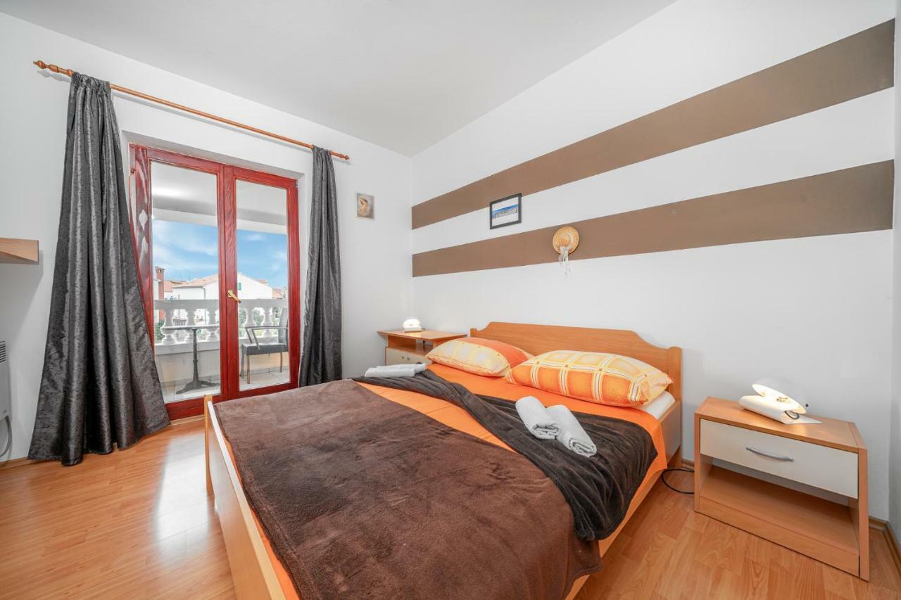 Apartments Janjac Vodice Zewnętrze zdjęcie