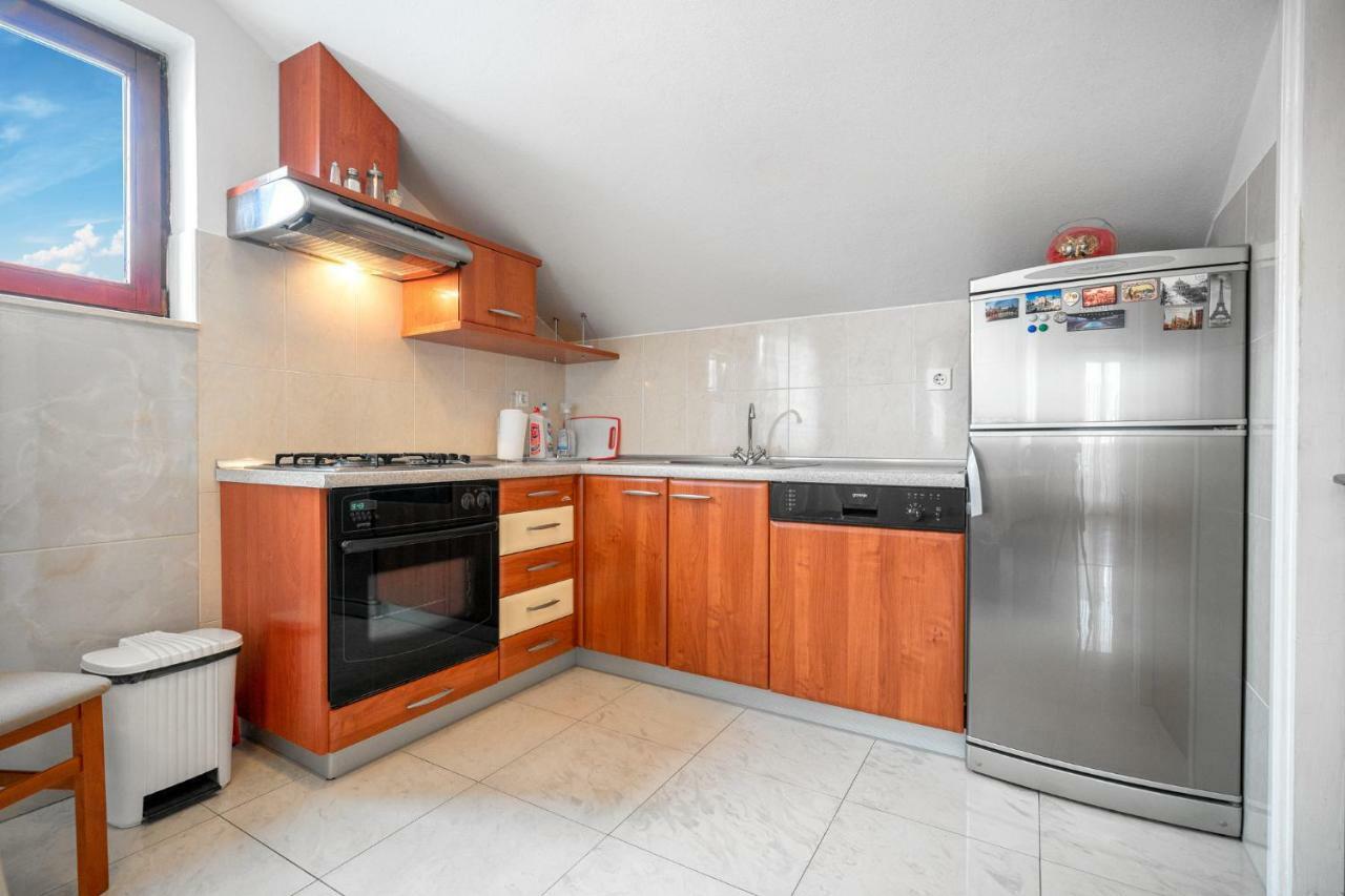 Apartments Janjac Vodice Zewnętrze zdjęcie